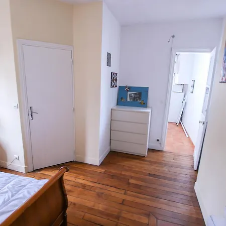 Апартаменты Luckey Homes - Rue Des Pyrenees *